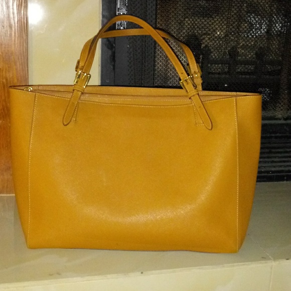 Tory Burch small buckle York Tote - Picture 4 of 5